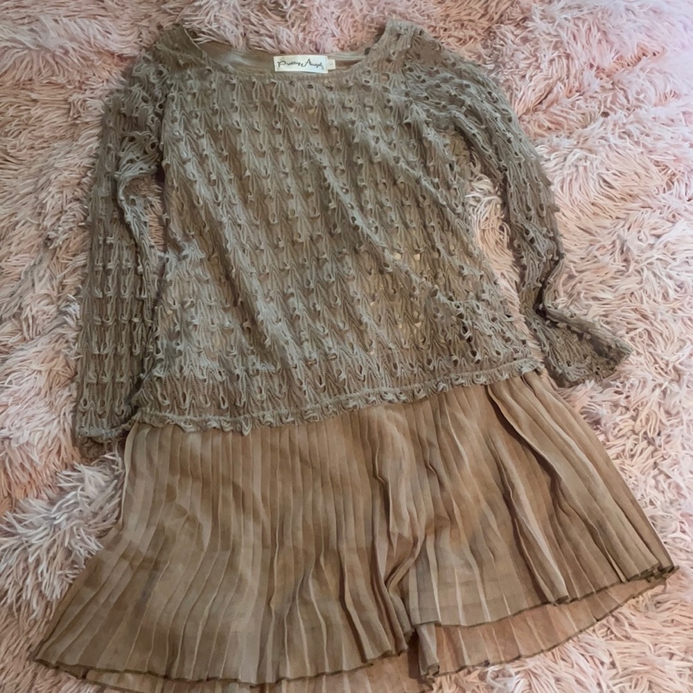 Long sleeve pleated dress